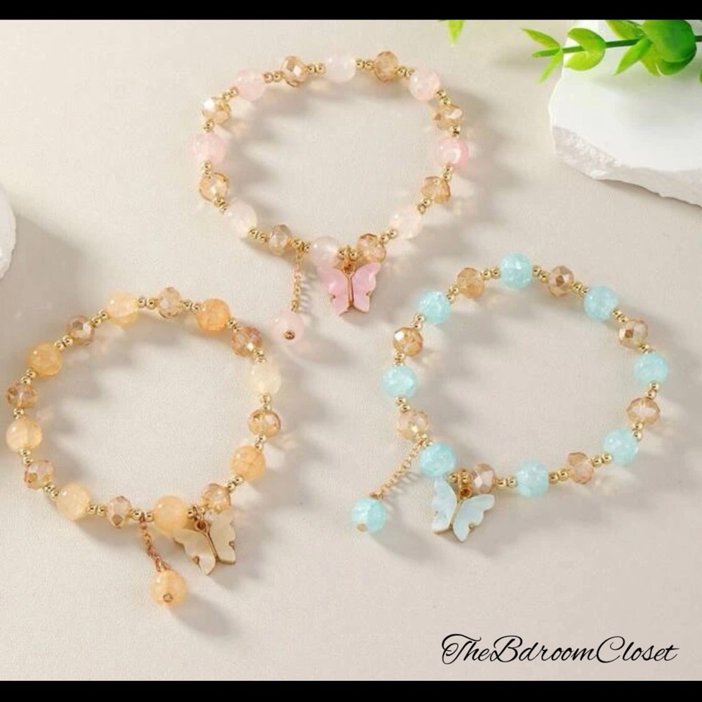 NEW! Set of 3 Sparkling Beaded Butterfly Charm Bracelets - Picture 3 of 4